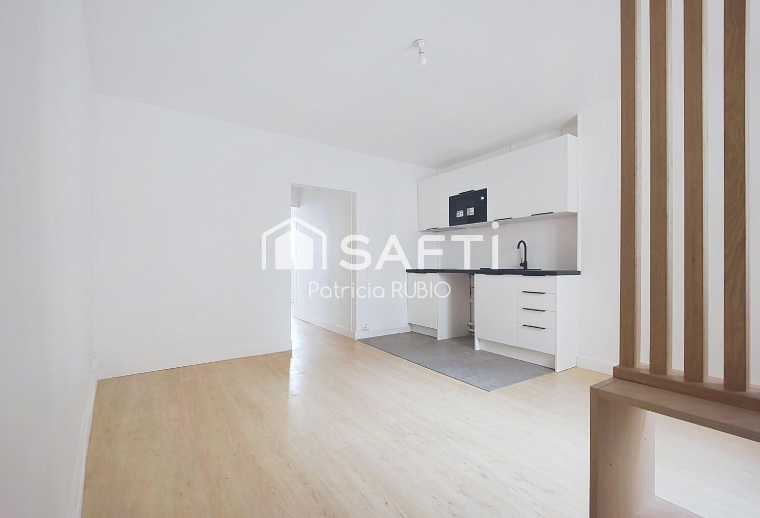 Deux pièces dans le centre ville de Rueil Malmaison — photo 1