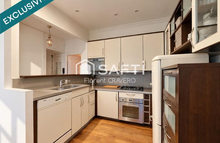 Paris 11e  Oberkampf / Haut-Marais  2 pièces de 43 m² rénové avec goût — photo 4