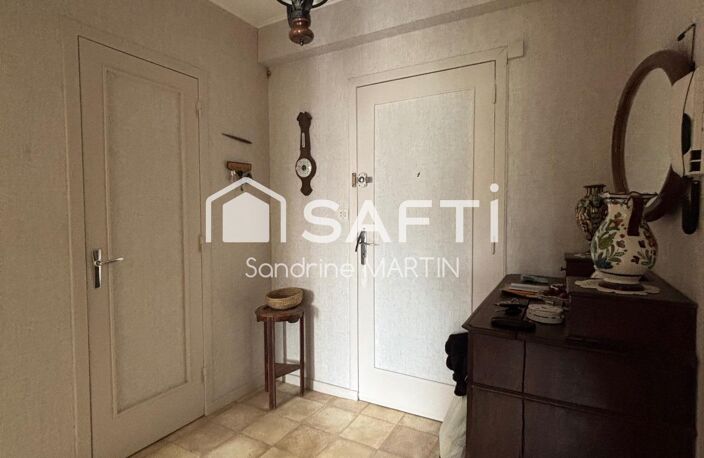 Appartement T3, 68m2, 2 caves et un garage — photo 4