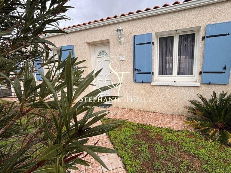 THAIRÉ  Maison de plain-pied de 100 m² avec 3 chambres, bureau et jardin sans vis-à-vis — photo 1