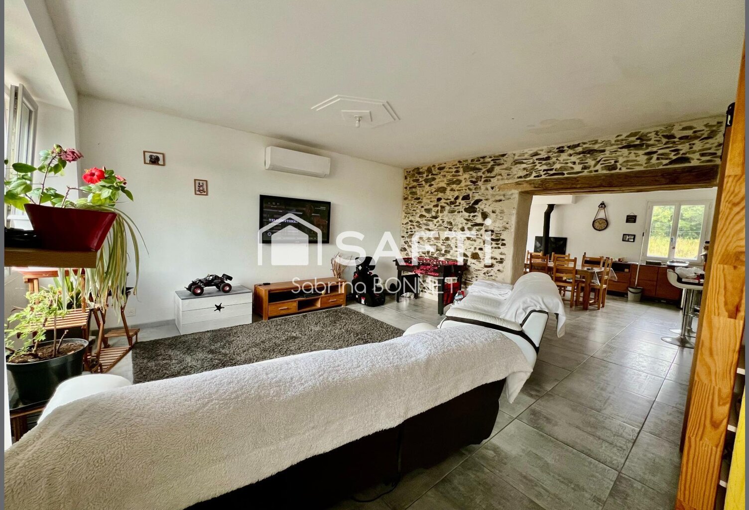 Maison de 153m² avec la possibilité sans obligation d'une exploitation de fraises/ framboises ( clients professionnels et particuliers). — photo 1
