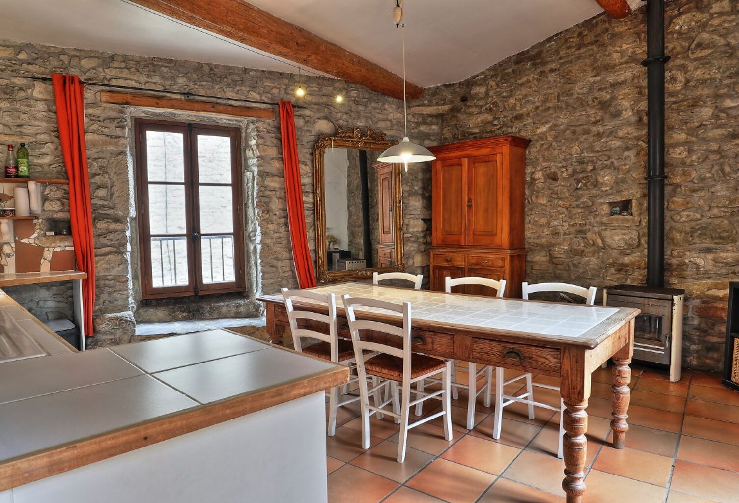 Maison de village COUR, TERRASSE, GARAGE, DEPENDANCE — photo 1