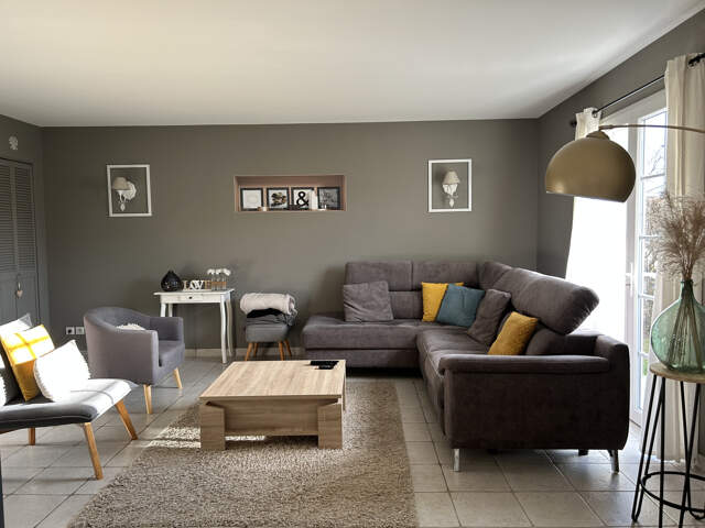 pavillon 4ch sans travaux FATINES garage et jardin — photo du bien
