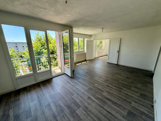 Valence. T3 de 66 m2 avec garage. — photo du bien