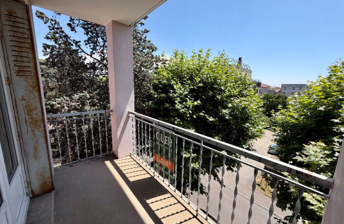 Valence. T3 de 66 m2 avec garage. — photo 2