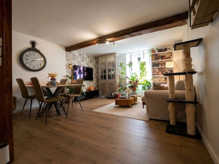 VOIRON Centre - T3 Duplex de 62 m2 Carrez (70 m2 au sol) — photo 1
