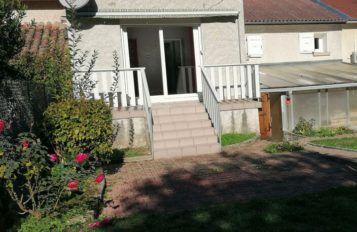 MAISON DE VILLAGE - VAL-DE-VIRIEU — photo 2