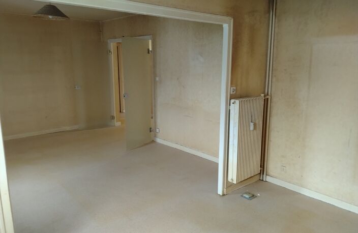 APPARTEMENT DE 81 m² situé aux CHENEVIERES à ESSEY avec GARAGE et balcon — photo 3