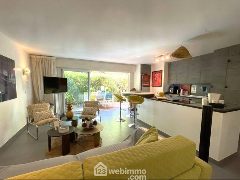 Appartement - 52m² - Sainte-Maxime — photo 1