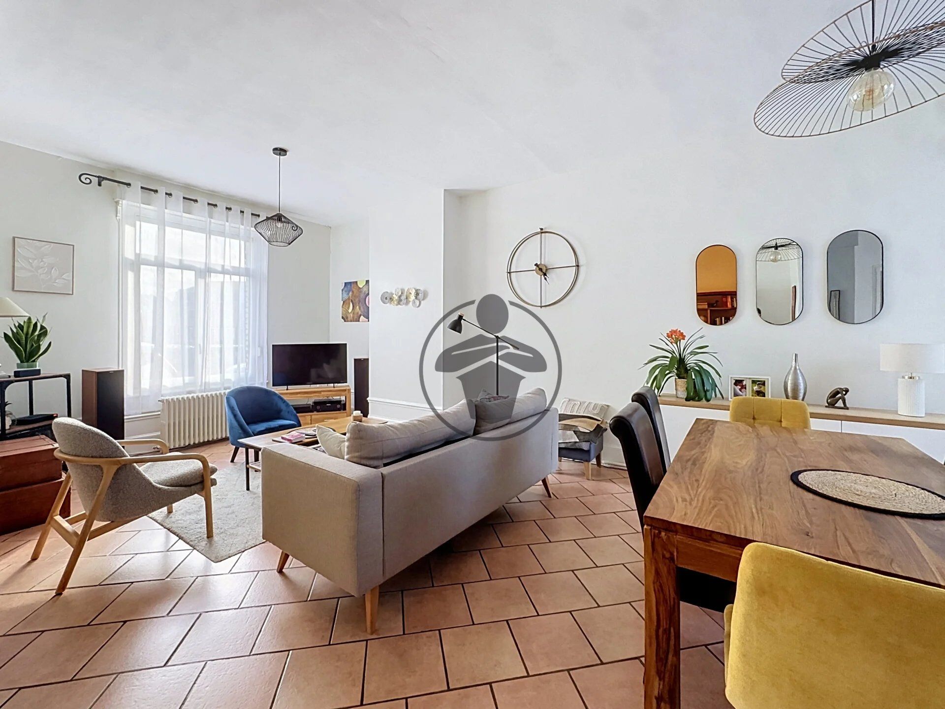 Maison 6 pièces 124 m² · à Saint-Quentin · 124 m² · 160 500 €