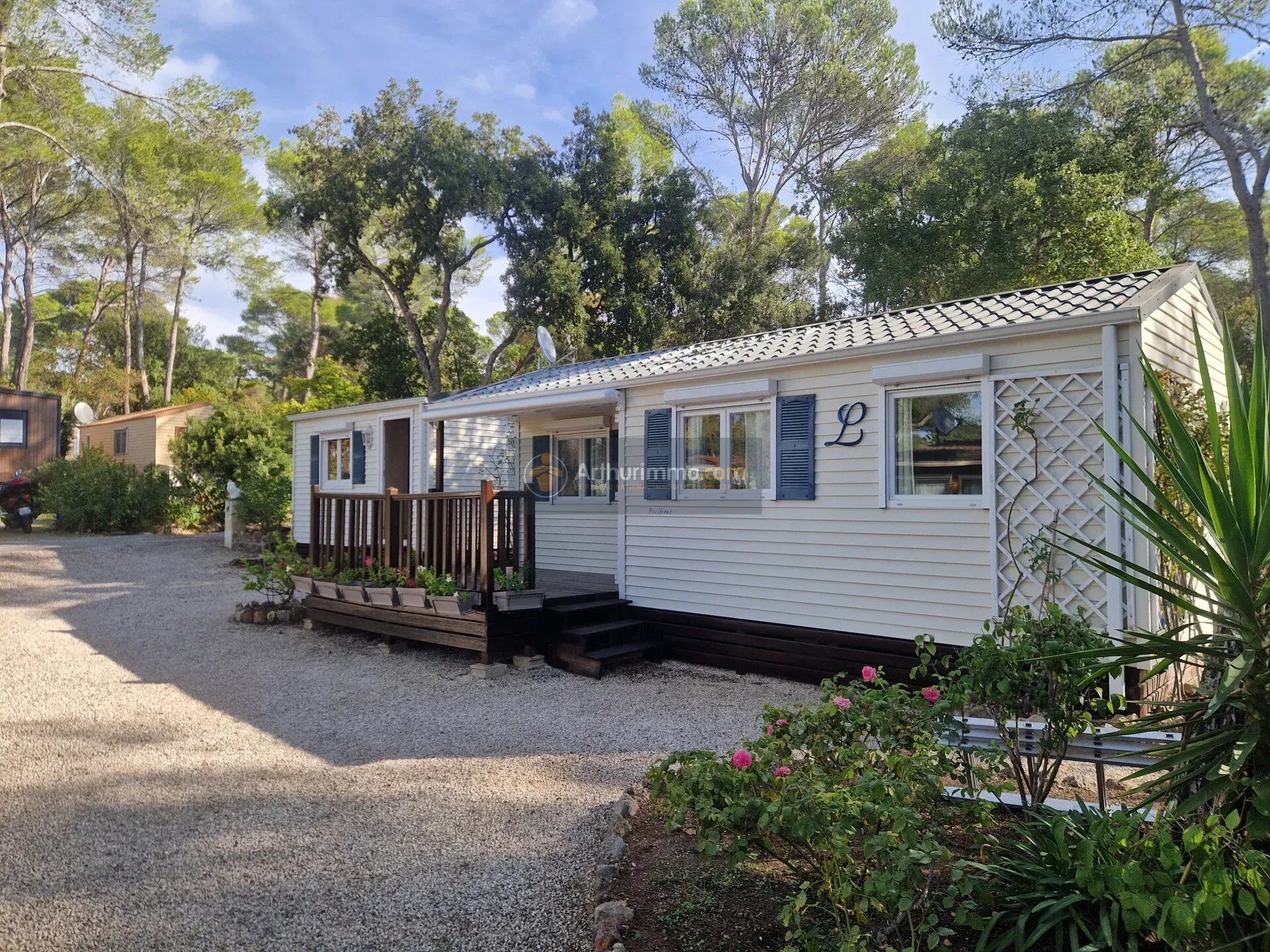 Terrain 275 m² · à Fréjus · 90 000 €