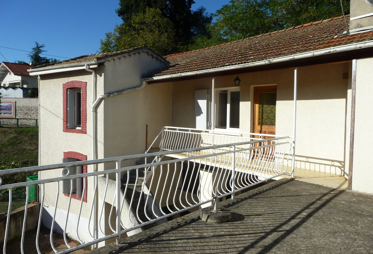 5 MN CENTRE BOEN SUR LIGNON Maison avec cour intérieure, jar — photo 1