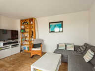 À vendre   Spacieux T2 avec grande terrasse, cave et place d — photo 2