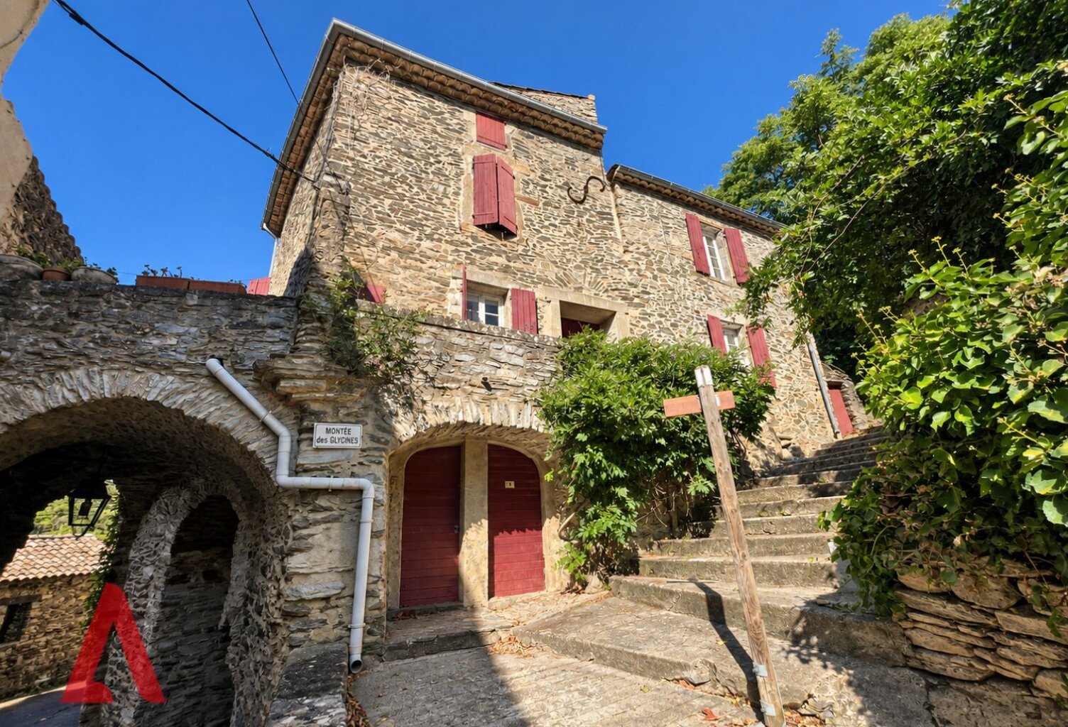 Magnifique maison de caractère avec vue panoramique jusqu'à la Méditerranée  Aigues-Vives — photo 1