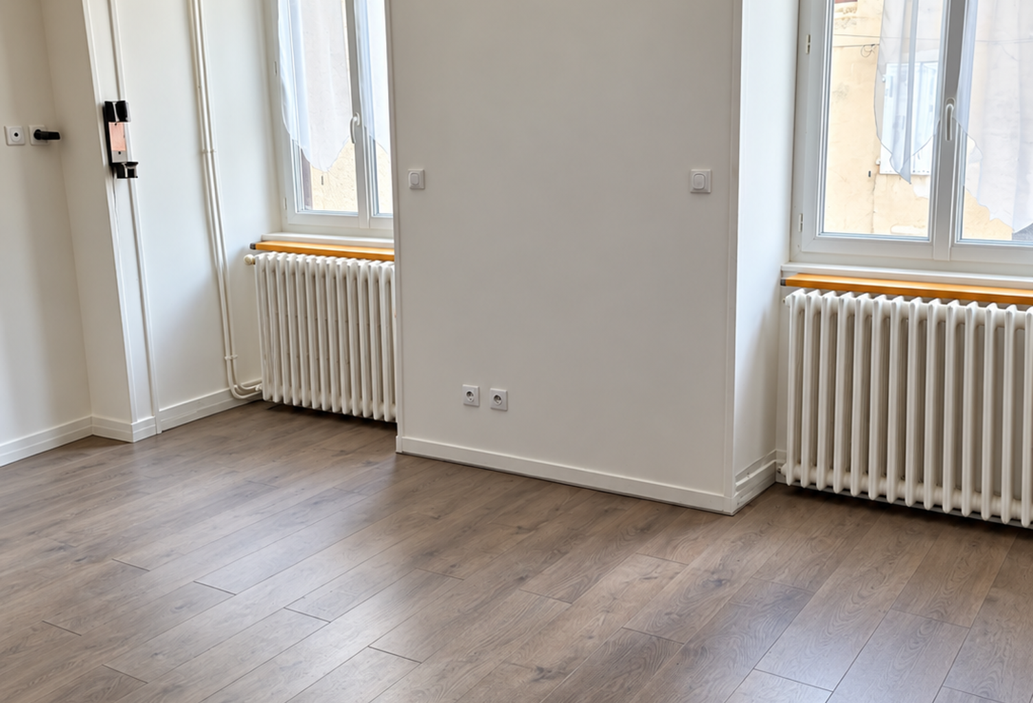 APPARTEMENT DE 97.08M2 A LA BALME LES GROTTES — photo 1