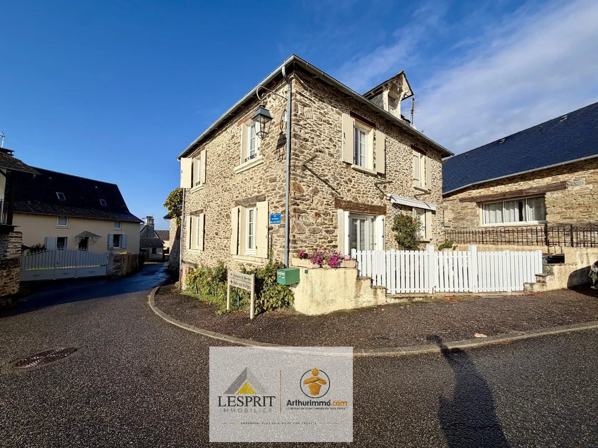 Maison 7 pièces 155 m² · à Malemort · 155 m² · 140 000 €