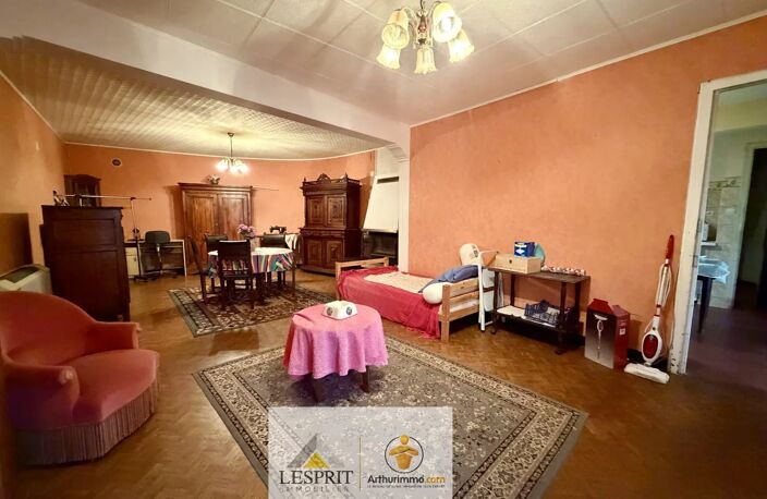 Maison de village à rénover – 155 m² avec dépendance – Venarsal — photo 4