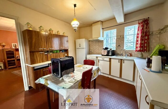 Maison de village à rénover – 155 m² avec dépendance – Venarsal — photo 5
