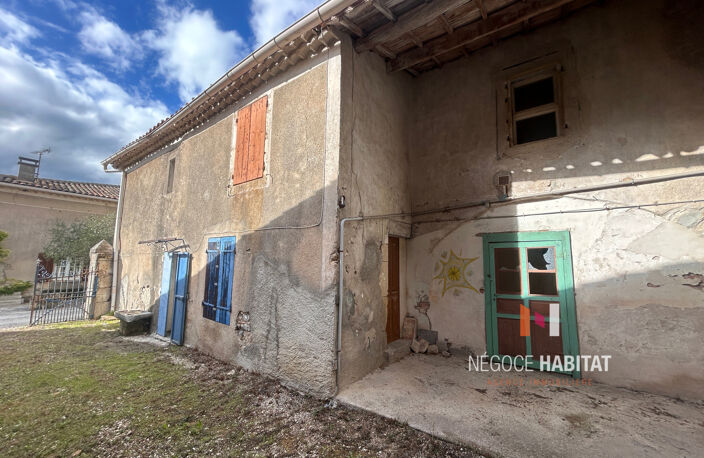 ENSEMBLE IMMOBILIER A RENOVER — photo 2