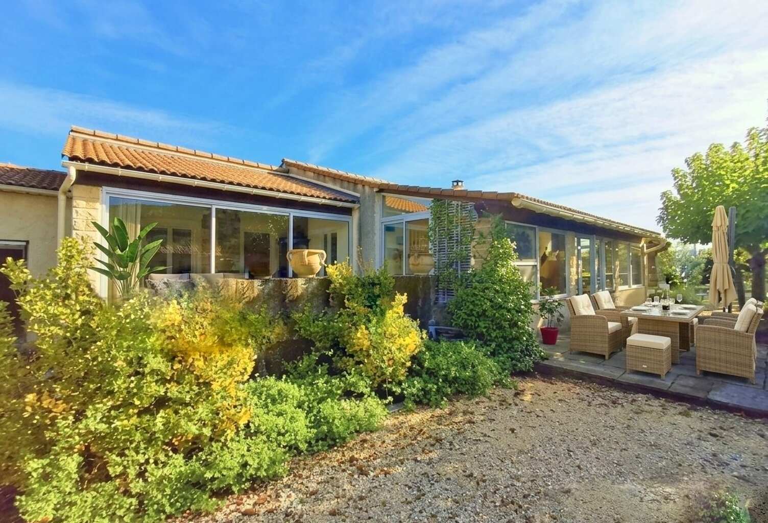 Maison Villa de plain pied — photo 1