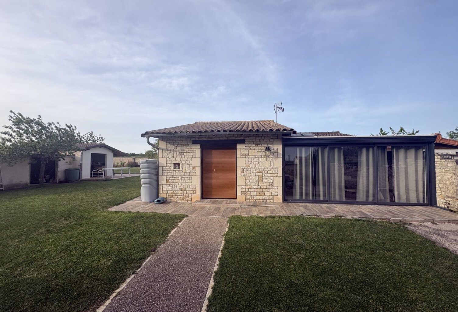 Maison — photo 1
