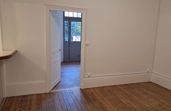 2 Pièces — photo 3