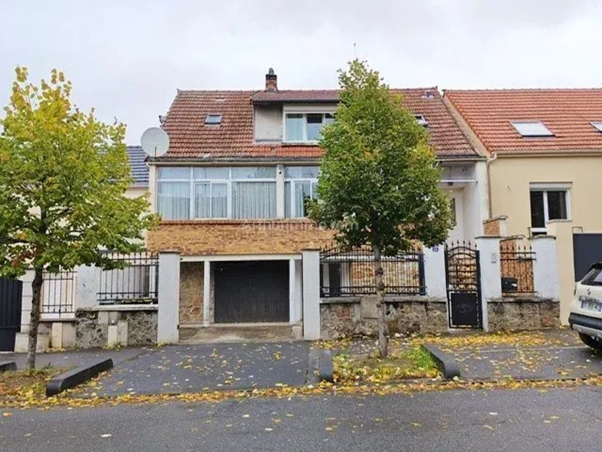 Immeuble 13 pièces 180 m² · à Valenton · 180 m² · 449 990 €