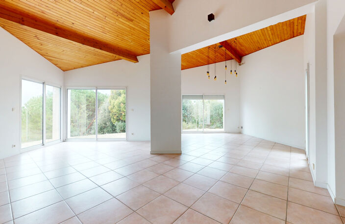 Maison 5 pièces de 152 m2 avec jardin, piscine et double gar — photo 4