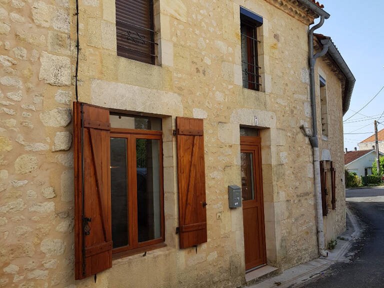 Appartement T3 - ST GERMAIN D'ESTEUIL — photo 1