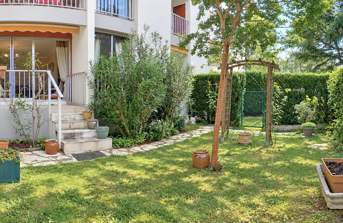 TRESPOEY - Appartement T3/4 - 92m² - Garage - Jardin — photo 2