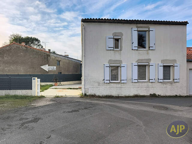 Maison Les Brouzils 5 pièce(s) 102 m2 — photo du bien