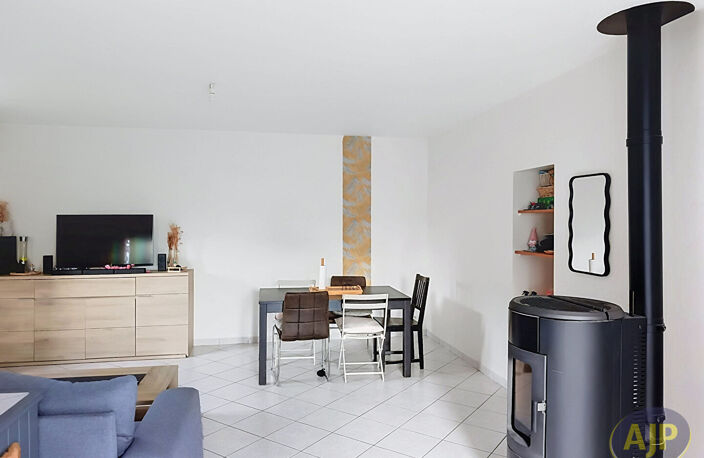 Maison Les Brouzils 5 pièce(s) 102 m2 — photo 5