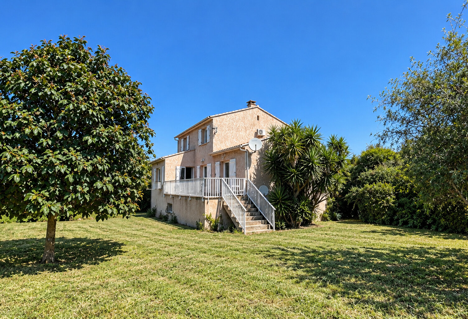 Maison récente 6 pièces à vendre à Linguizzetta - Réf. 1341VARROW — photo 1