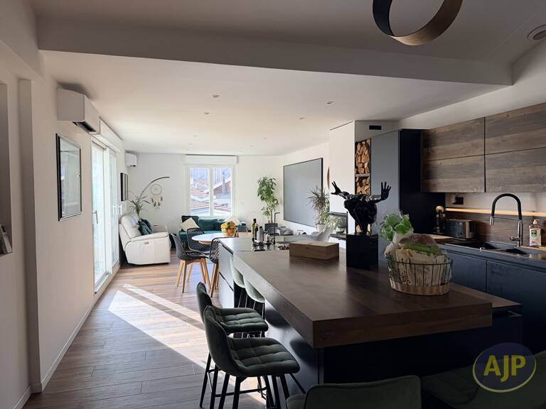 A vendre Ensemble immobilier Maison et local commercial — photo 1
