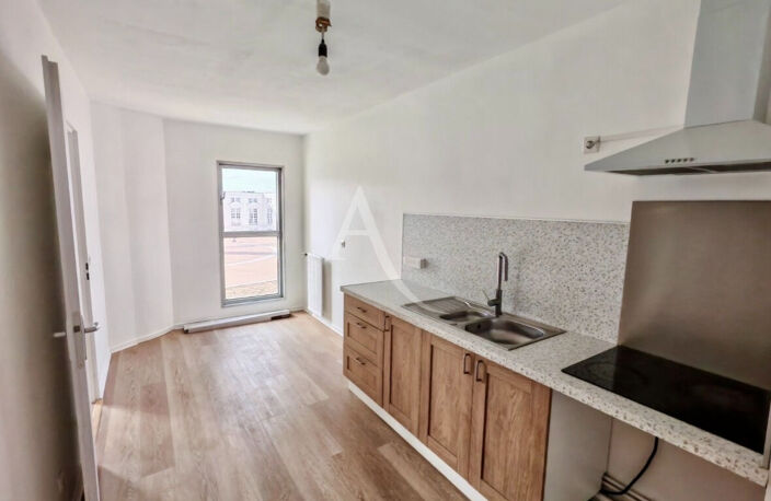 T3 72m² + PARKING SS-SOL - CERGY SAINT CHRISTOPHE — photo 3