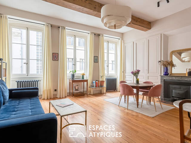 Magnifique appartement bourgeois entièrement rénové dans le quartier Grôlée — photo du bien