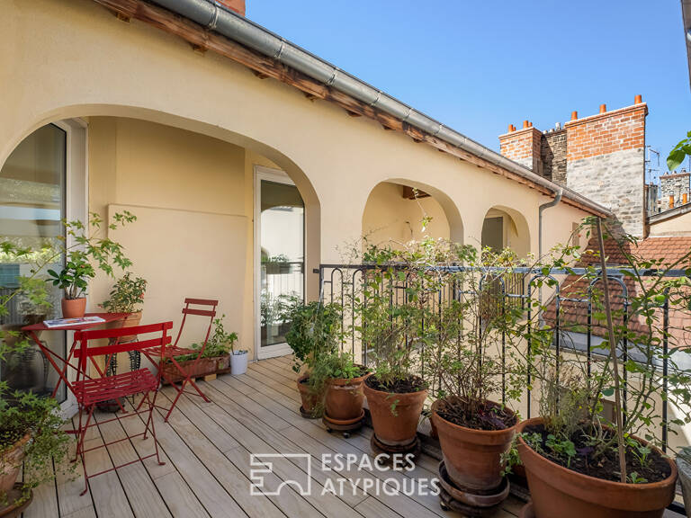 Dernier étage avec terrasse provençale et vue sur le Jardin Croix-Paquet — photo 1