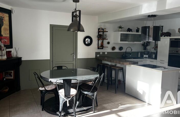 Vente Maison traditionnelle 8 pièces — photo 2