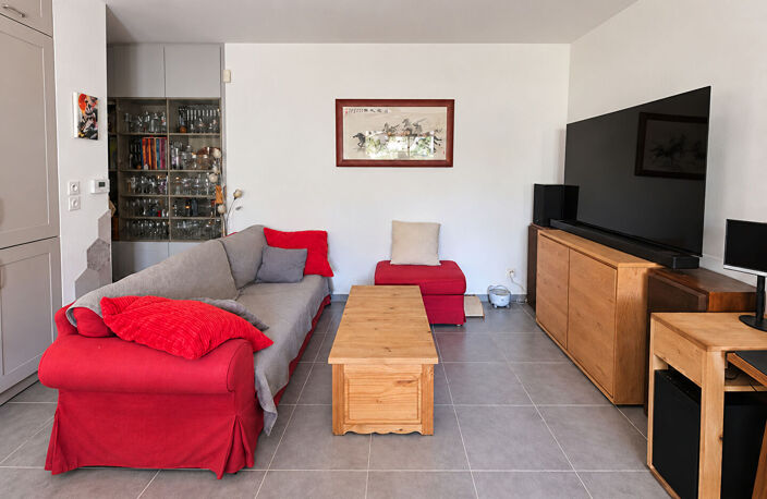 Aix en Pce - Appartement RECENT de 3 pièces, 63 m2 en RDJ + parking — photo 5