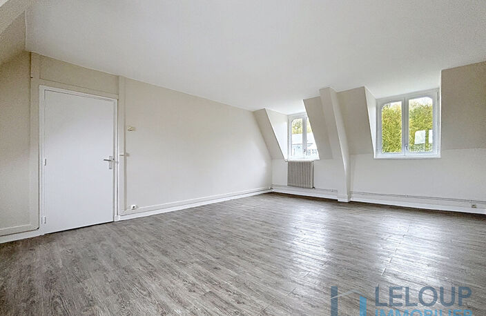 ROUEN - SQUARE VERDREL - F4 AVEC PARKING — photo 3