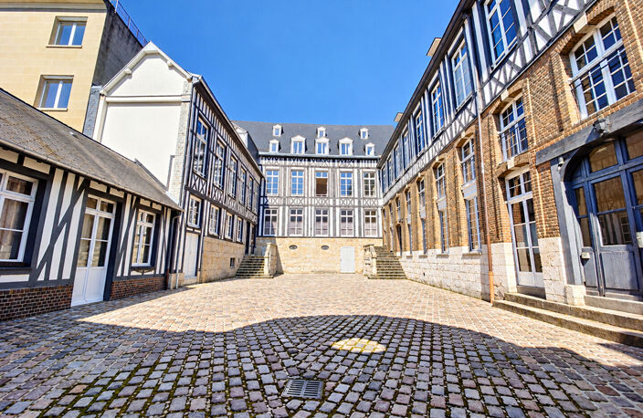 ROUEN - SQUARE VERDREL - F4 AVEC PARKING — photo 5