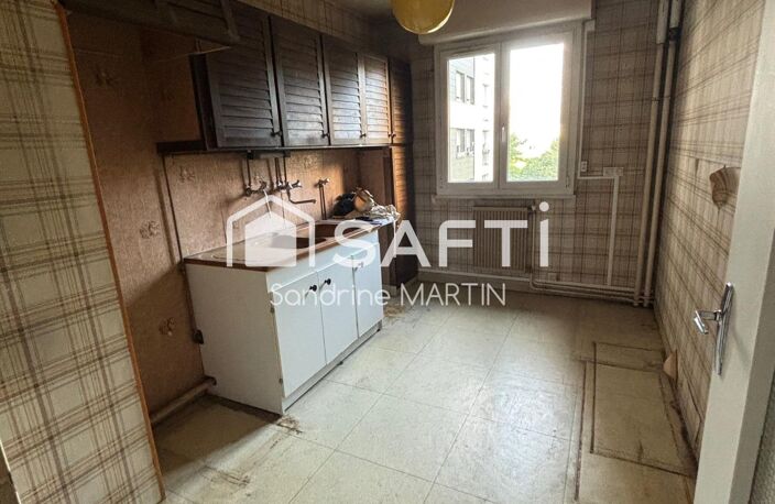 Appartement T4, T5, 94m2 à rénover — photo 3