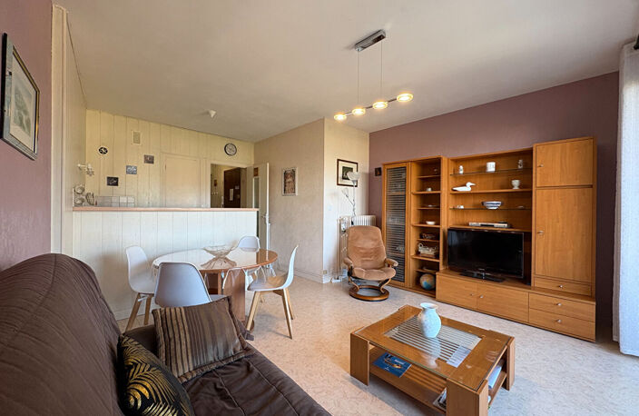 Appartement Aix Les Bains centre-ville - balcon et cave — photo 4