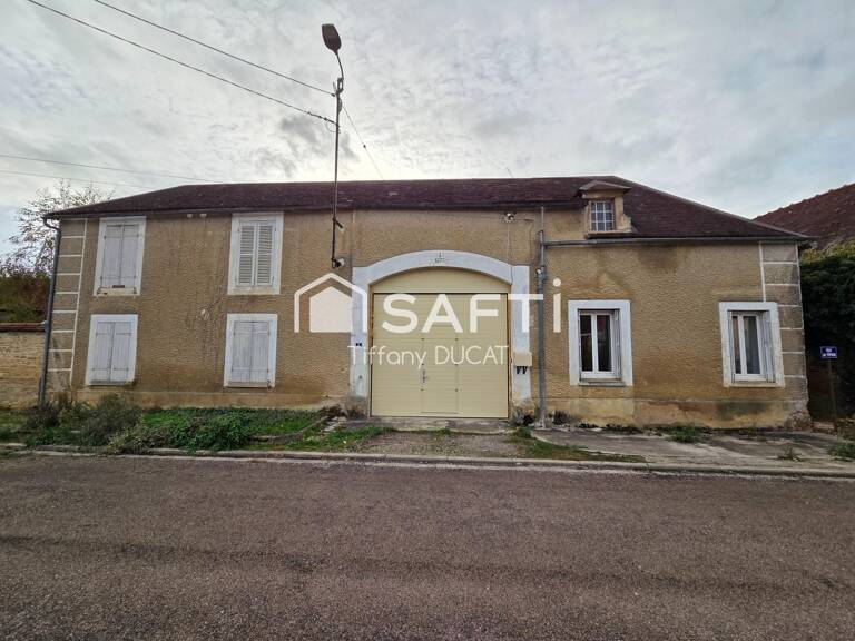 Corps de ferme à rénover avec grange et potentiel d'agrandissement — photo 1