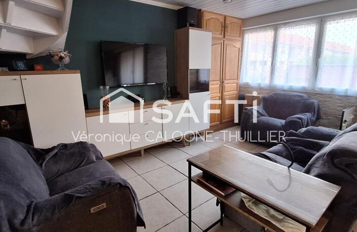 Maison familiale  avec jardin et garage — photo 2