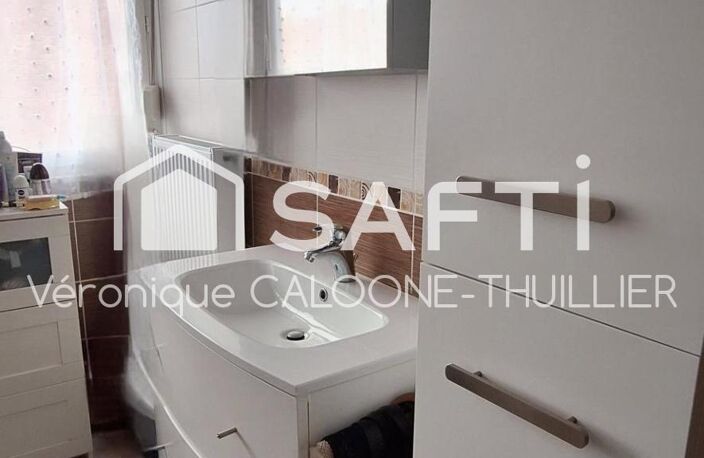 Maison familiale  avec jardin et garage — photo 5