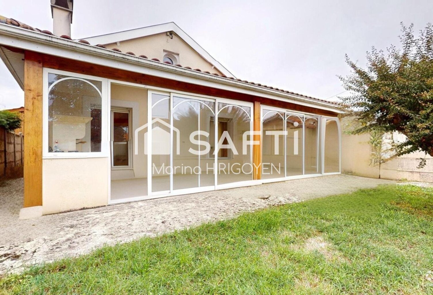 Maison familiale avec garage — photo 1