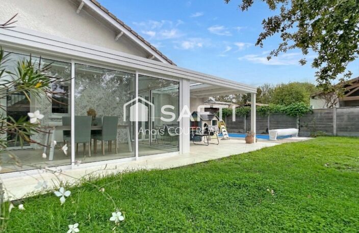 MAISON FAMILIALE RÉNOVÉE AVEC GOÛT AVEC PISCINE DANS ENVIRONNEMENT CALME — photo 3