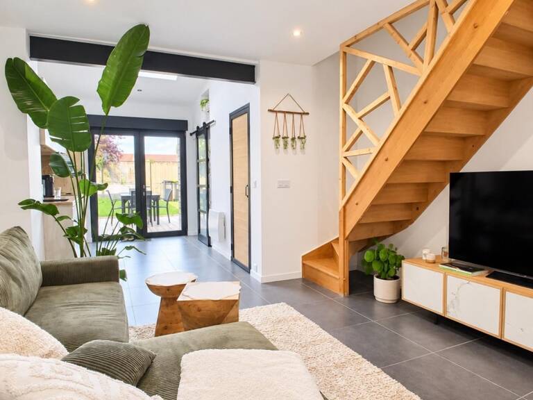 Jolie maison mitoyenne, 1 étage, 1 chambre, 1 bureau — photo 1