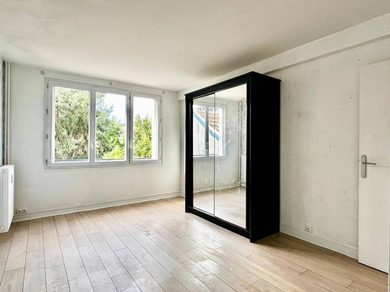 À VERSAILLES - Quartier Saint-Louis - Appartement 3 pièces de 59,43 m² — photo 1